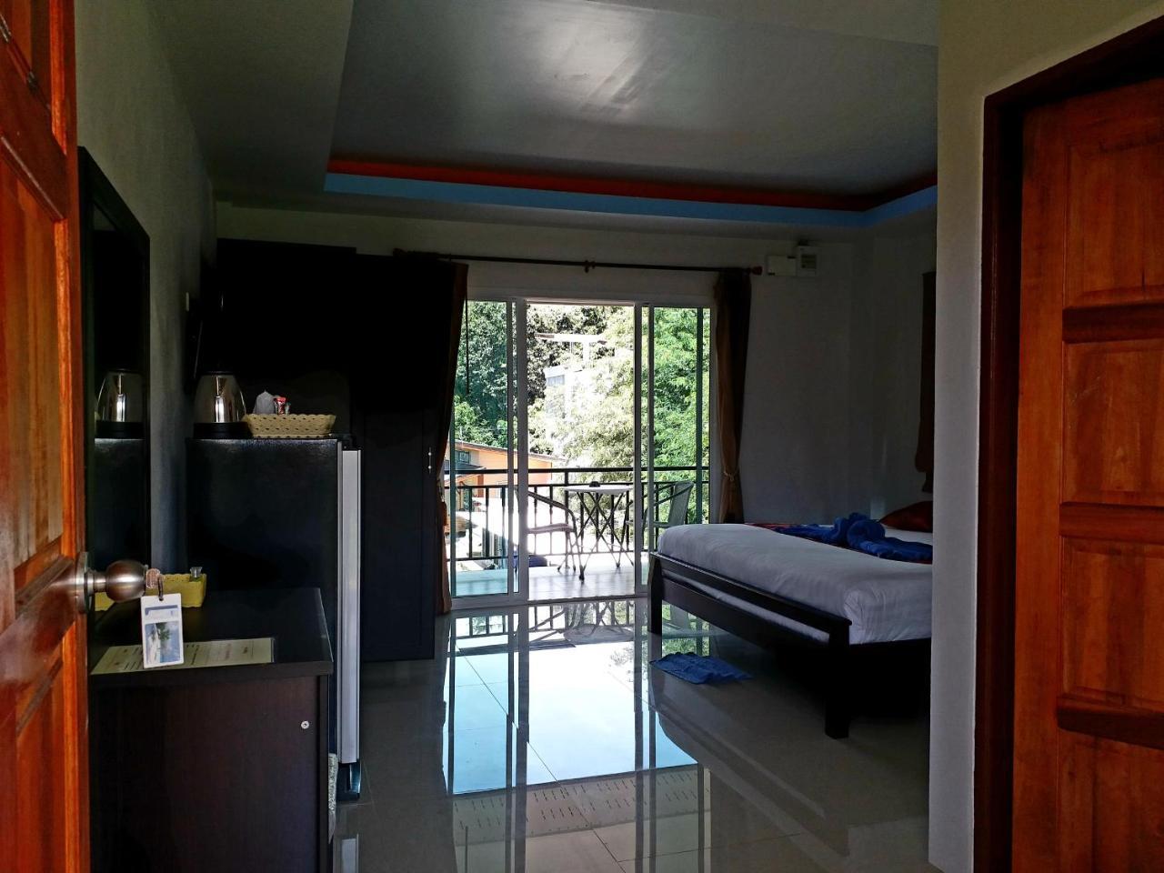 Tamarind Lanta Resort Ko Lanta Buitenkant foto