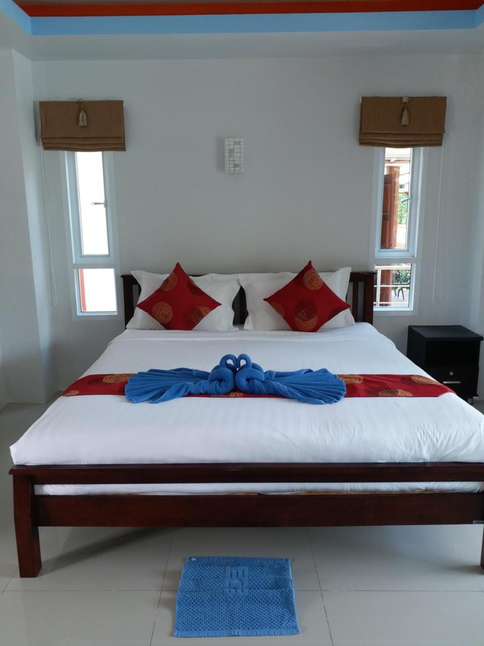 Tamarind Lanta Resort Ko Lanta Buitenkant foto